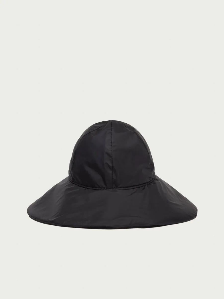 Sisley ženska kapa 